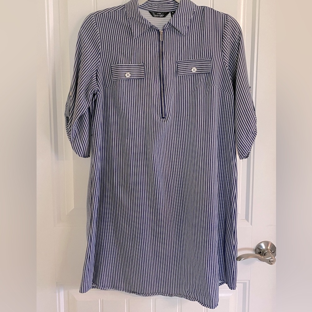 Mlle Gabrielle dress size medium